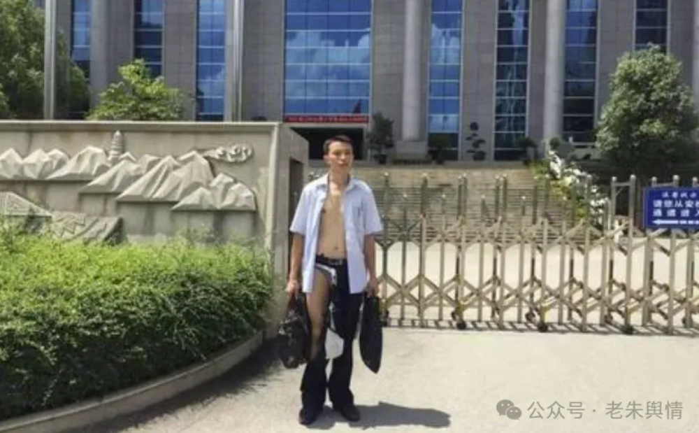 律师与法院诉服阶段冲突：缘由、应对与反思